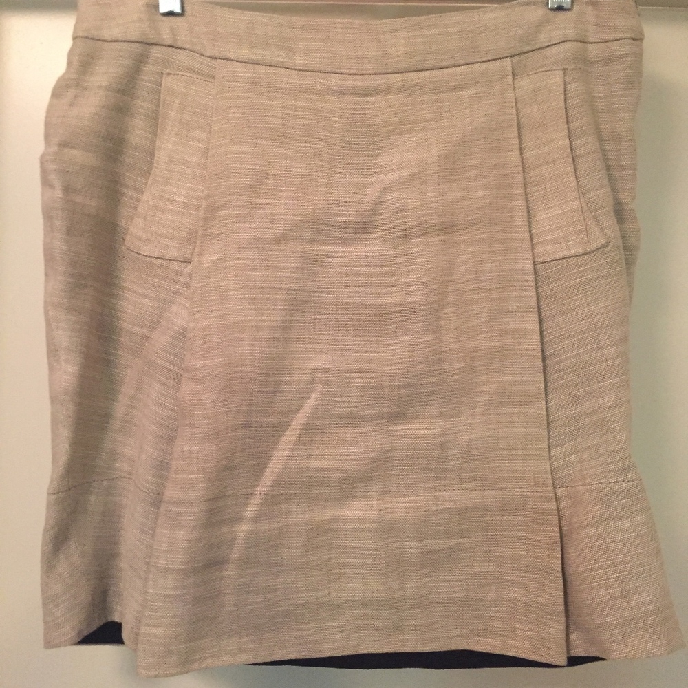 **Moving Sale - Zara Basic Grey/White Pocket Skirt